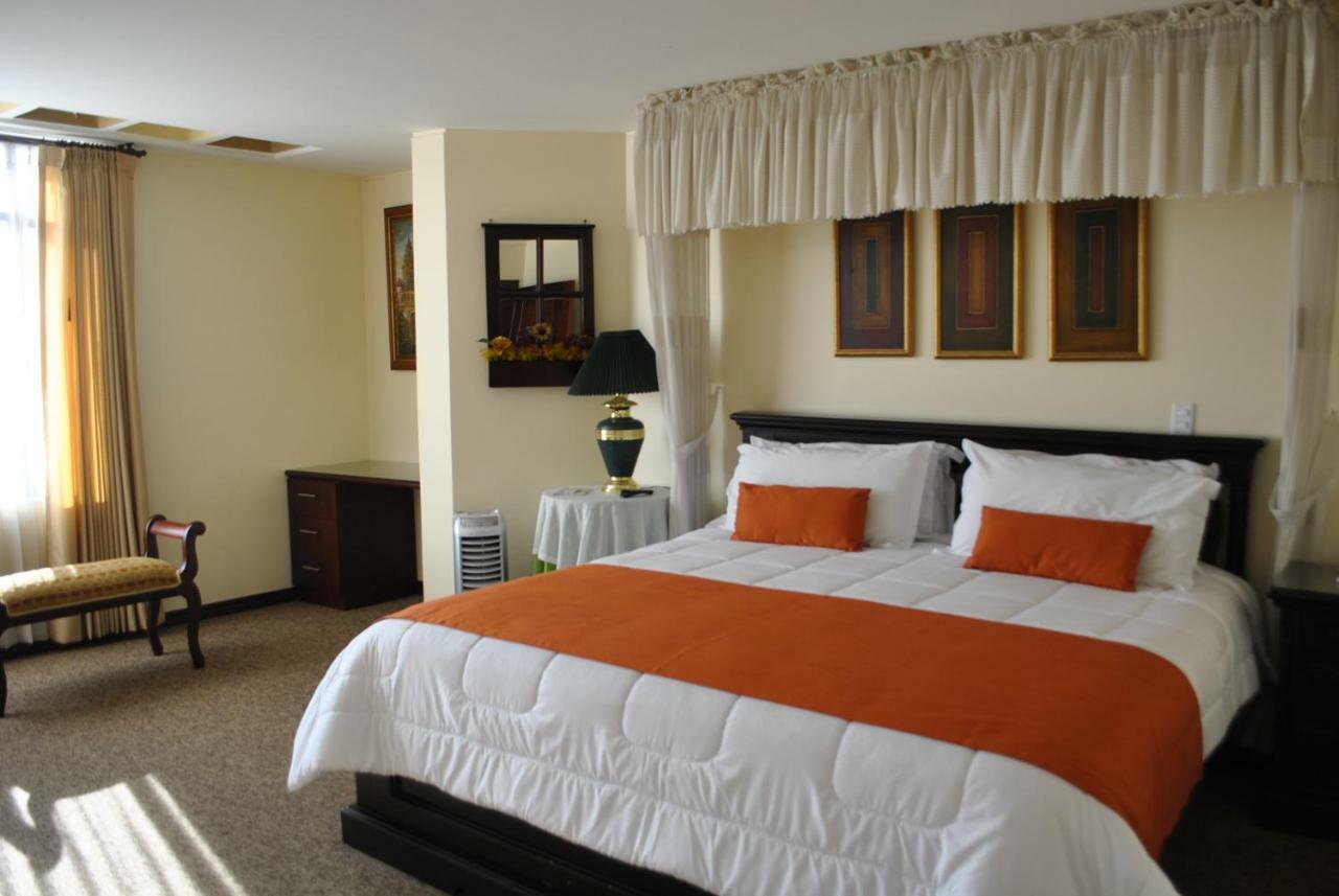 Mak Inn House Латакунга Екстериор снимка