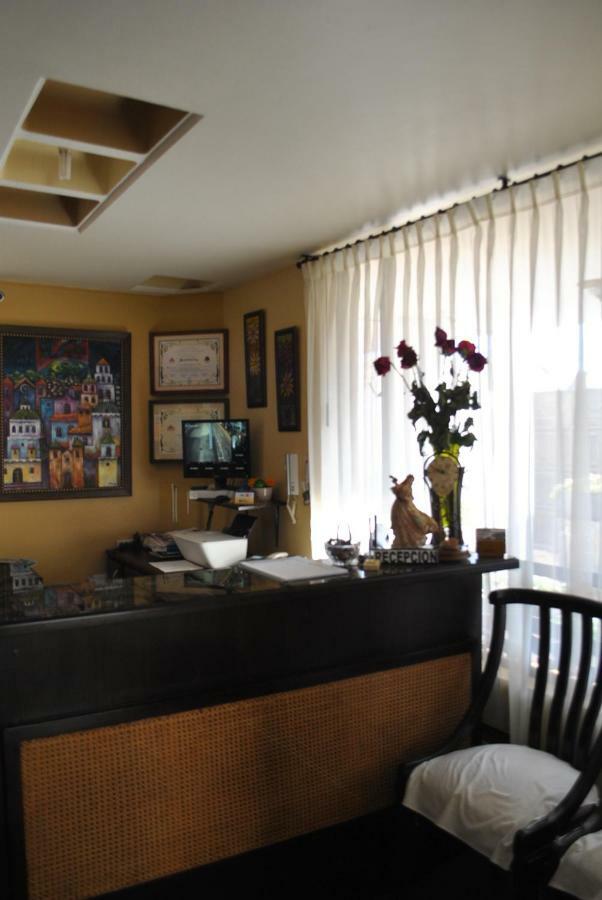 Mak Inn House Латакунга Екстериор снимка