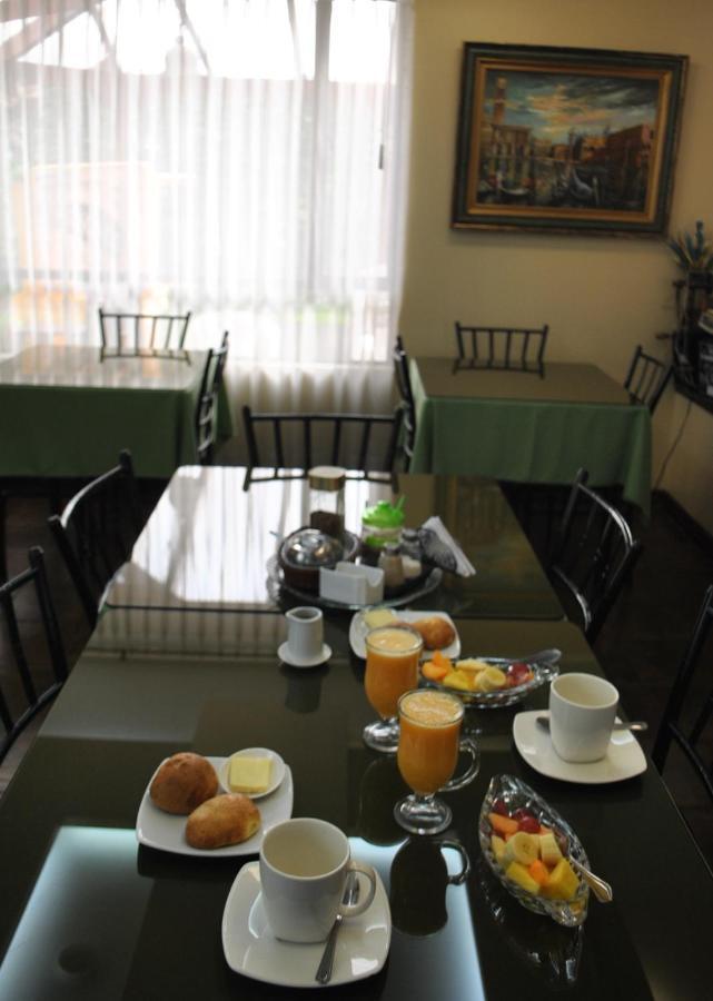 Mak Inn House Латакунга Екстериор снимка